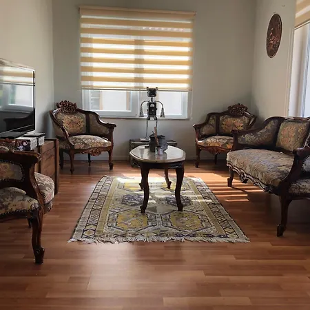 Kaleici Muhtesem Konum Harika Genis Ev