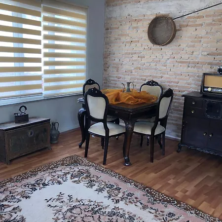 Apartment Kaleici Muhtesem Konum Harika Genis Ev