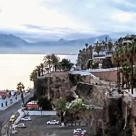 Kaleici Muhtesem Konum Harika Genis Ev Apartment *