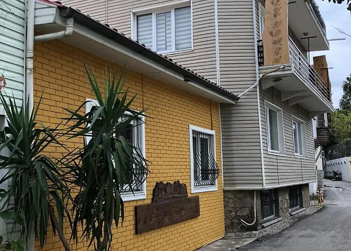 Kaleici Muhtesem Konum Harika Genis Ev 아파트